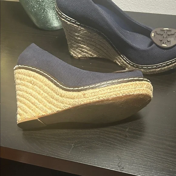 Tory Burch Dark Blue Espadrille Wedges…send me offers!! - Picture 3 of 8